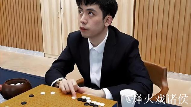 王星昊与一力辽对决：阿含桐山杯中日围棋赛